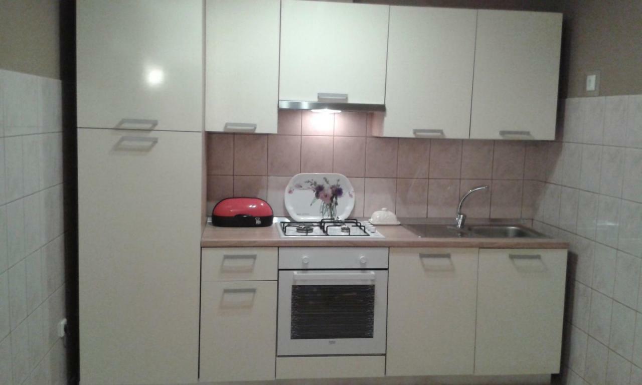 Apartamento Apartman Tomic Korenica Exterior foto